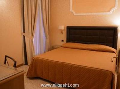 دی کنسولی واتیکان-دیپندس