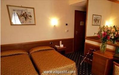 نوا دموس هتل اند سوئیتس