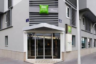 آیبیس استایلز لیون کانفلوئنس