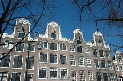 اینترکنتیننتال امستل