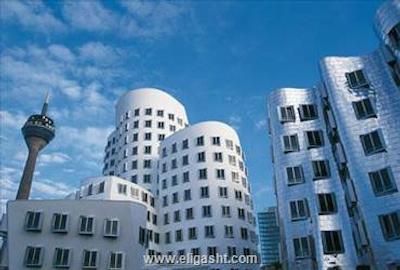 لئوناردو رویال هتل دوسلدرف کنیکسالی