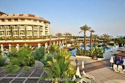 سانیس اورن بیچ ریزورت هتل اند اسپا