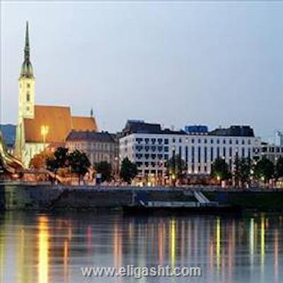 پارک این بای رادیسون دنوب براتیسلاوا