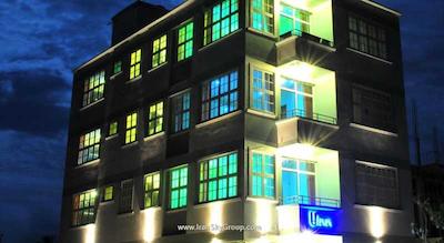 هتل یوی این