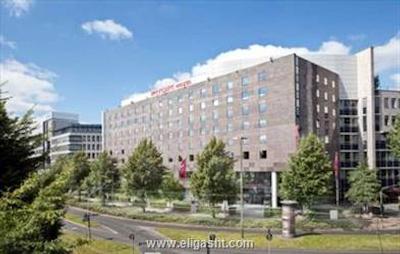 مرکور هتل دوسلدورف سیسترن