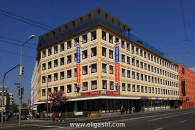 ای اند او نورنبرگ هاوپتباهنهف