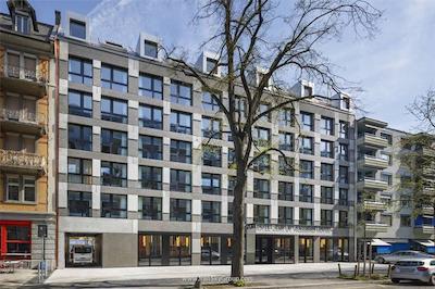 زوری بای فسبیند