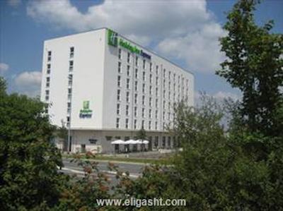 هالیدی این اکسپرس نورنبرگ-شواباخ