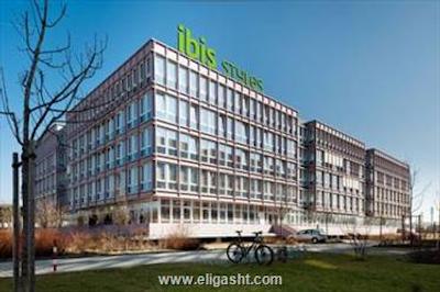 آیبیس استیالس مونیخ اوست