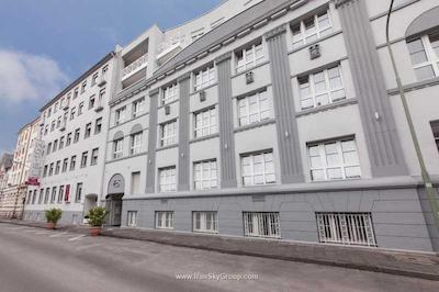 نووم هتل آفنباخ هف