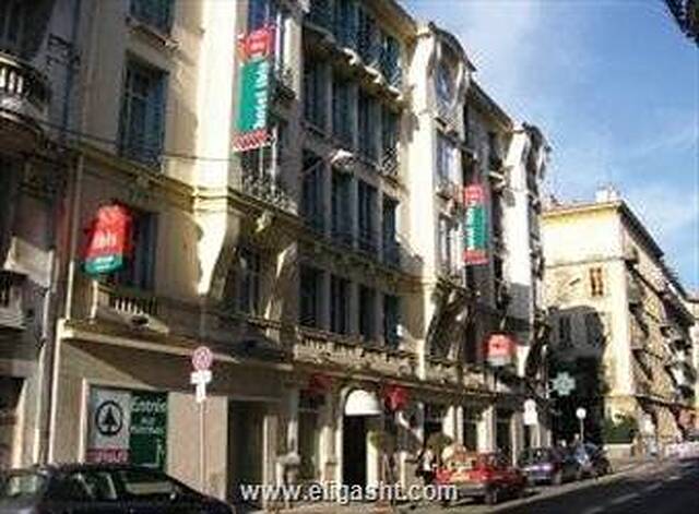 آیبیس نیس سنتر نوتر دم