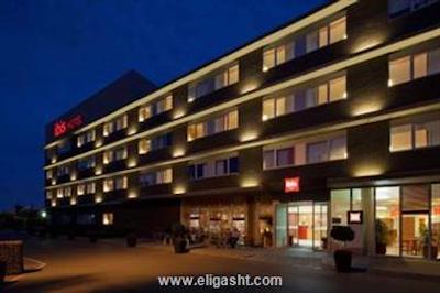 آیبیس بارسلونا ویلدکنس