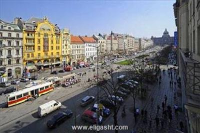 ونکسلاس اسکوئر هتل