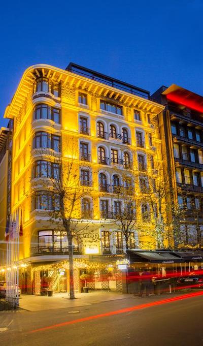 مگا رزیدنس اند هتل نیشان تاشی