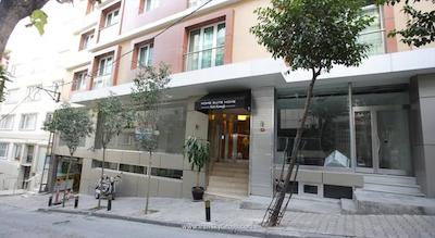 هوم استی هوم والیکوناگی