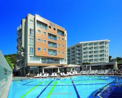 کتیا بیچ رسرت