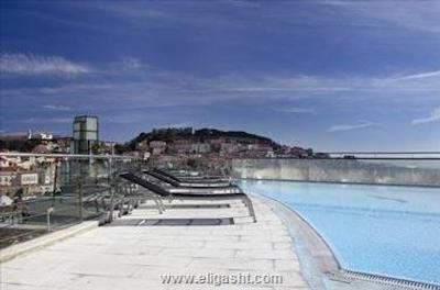 وی ‌آی ‌پی اکزکیوتیو ادن اپارت هتل