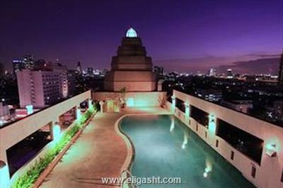 کارنمانی پالاس هتل