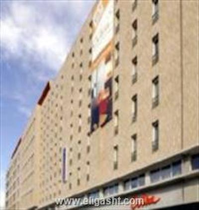 ادگیو عکس مرسیلل سنت چارلز