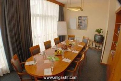 عااد هتل رویال اسپریت