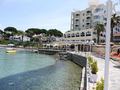 مارتی بیچ هتل