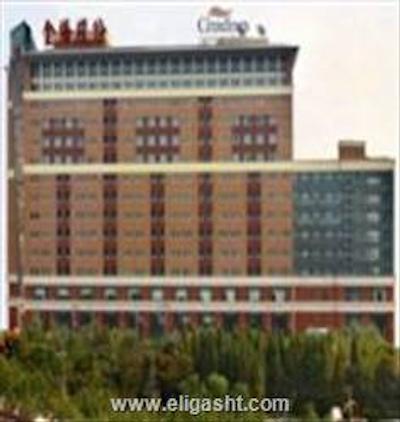 گرین کورت سرویسد آپارتمان