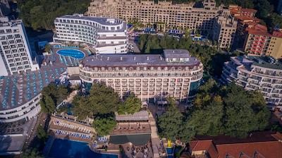 کلیاکرا پالاس