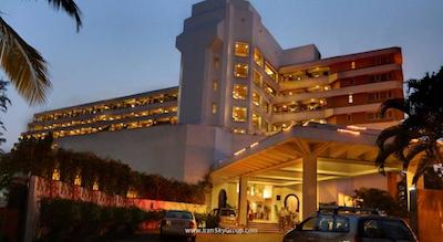 بوگمالو بیچ ریزورت