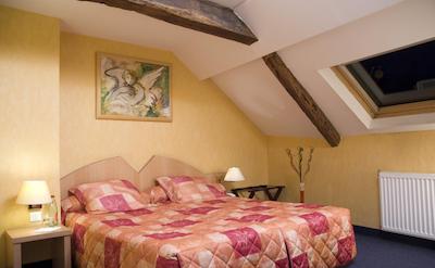 گرند هتل دود کلودس