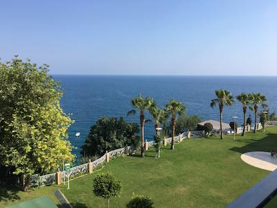 کلاب هتل فالکن