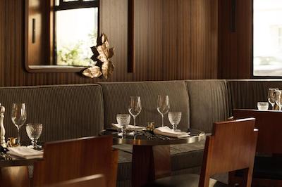 هالیدی این سنت گرمین دثا پرس