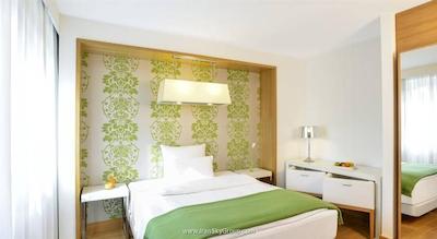 نه‌ فرانکفورت مس