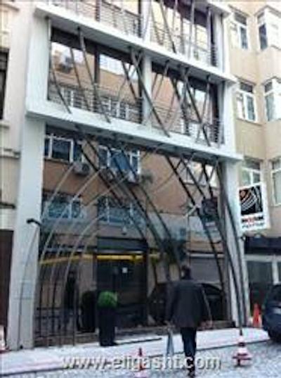 این سیتی هتل نیشان تاشی