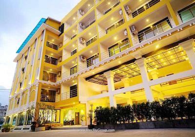 آنسینو بوکیت