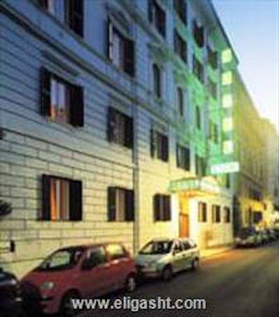 رائلی هتل لوکس