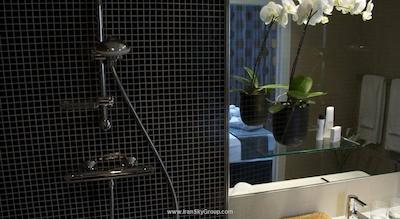 شس هتل وین اربان