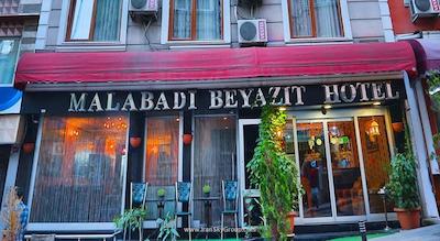 مالابادی بیازیت هتل