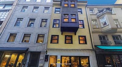 مرودی گالاتا ‌منشن