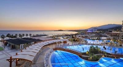 سانیس افس رویال پالاس ریزورت اند اسپا