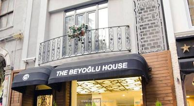 بی اغلو هاوس