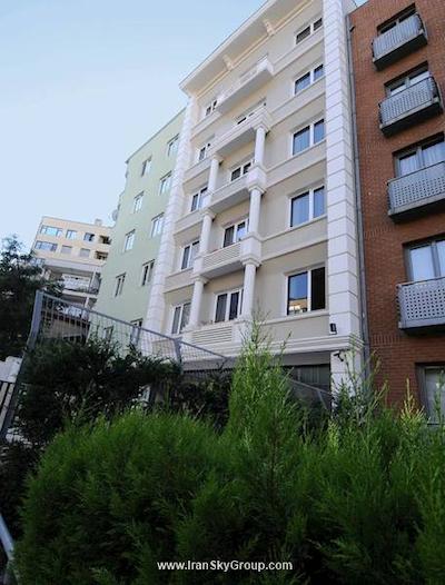 چیا رزیدنس تسویکی