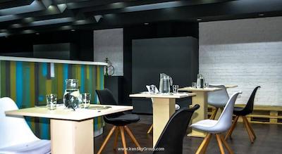 الیسیوم گالری هتل