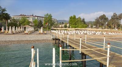 کویینز پارک تورکیز تالسو اند اسپا