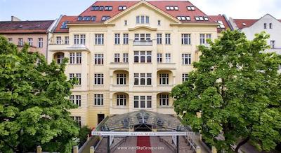 سیتی هتل برلین میتته