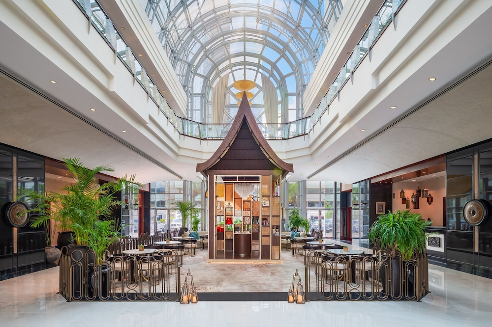 Dusit Thani Dubai|Dubai hotels|Eligasht