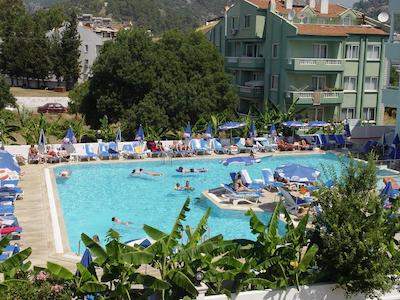 کندن پرت هتل