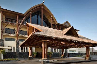 لاپیتا، دوبی‌ پارکس ‌اند ریزورت، اوتگراف کالکشن