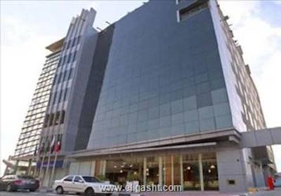 منا اپارت هتل البرشاء