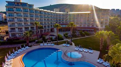 رویال پالاس کوشی آداسی هتل