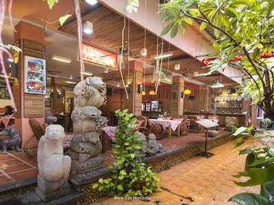 خاوسان هالیدی